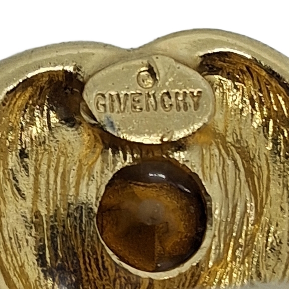 GIVENCHY SPARKLING 1980s CRYSTAL & GOLDTONE HEART CLIP ON EARRINGS - Picture 7 of 7